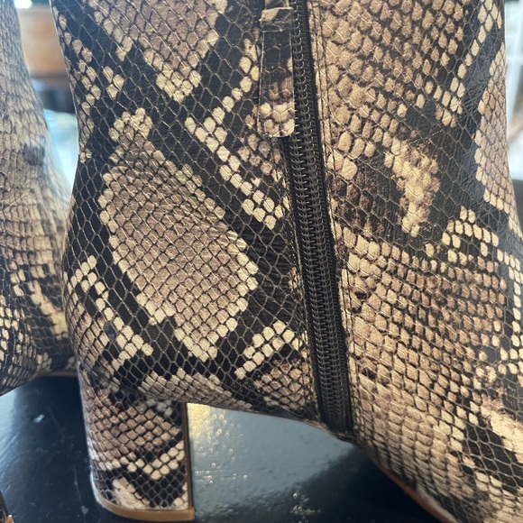 Sophia Webster snake booties, with mirrored heel. worn once Inside. - Picture 2 of 5